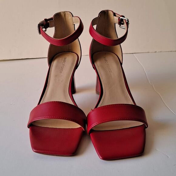 Marc Fisher Korita Crimson Red Ankle Strap Square Toe Heeled Sandals Size 9 M - Picture 4 of 16